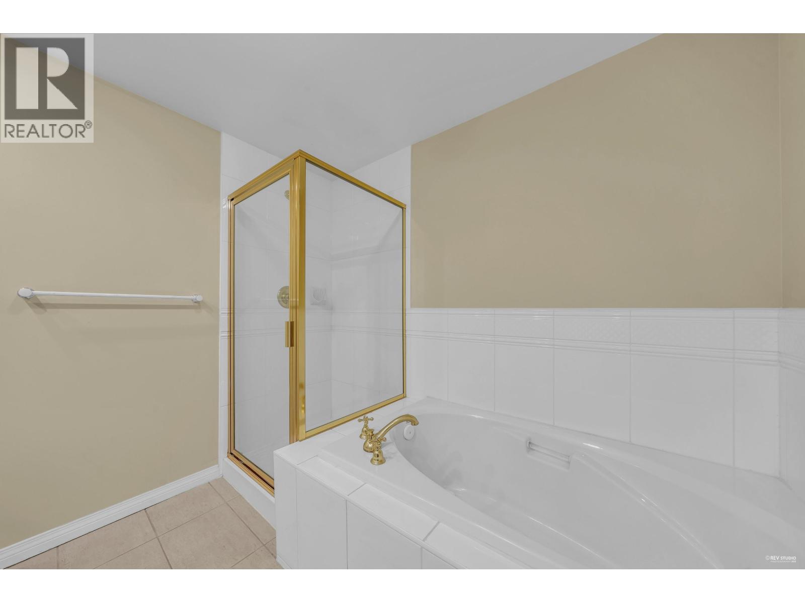 2302 6837 Station Hill Drive, Burnaby, British Columbia  V3N 5B7 - Photo 19 - R3060417