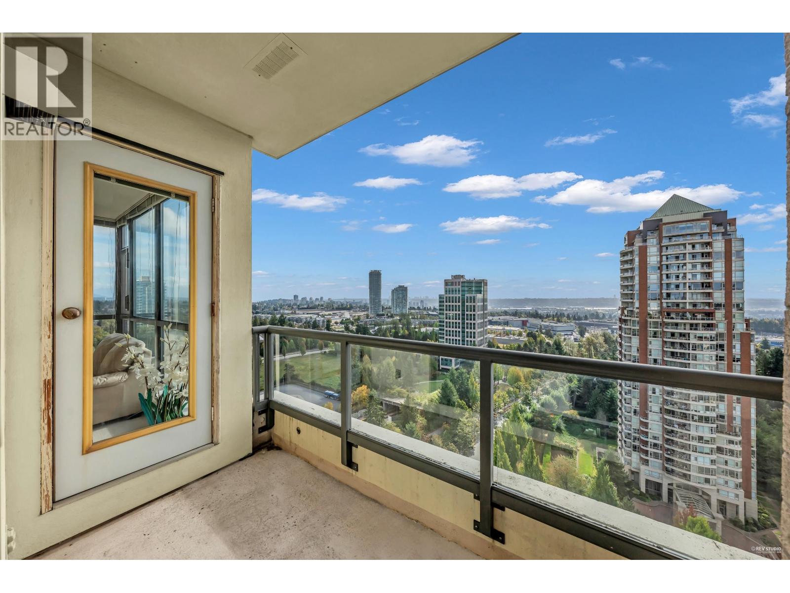 2302 6837 Station Hill Drive, Burnaby, British Columbia  V3N 5B7 - Photo 22 - R3060417