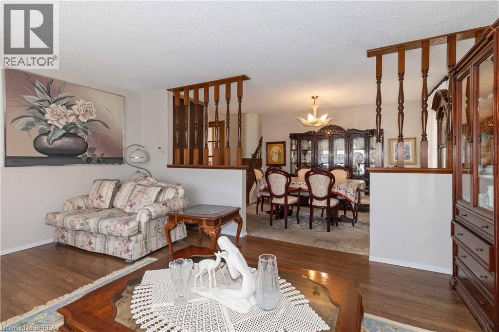 11 Sigurd Jensen Court, Brantford, Ontario  N3R 6Y8 - Photo 11 - 40780595