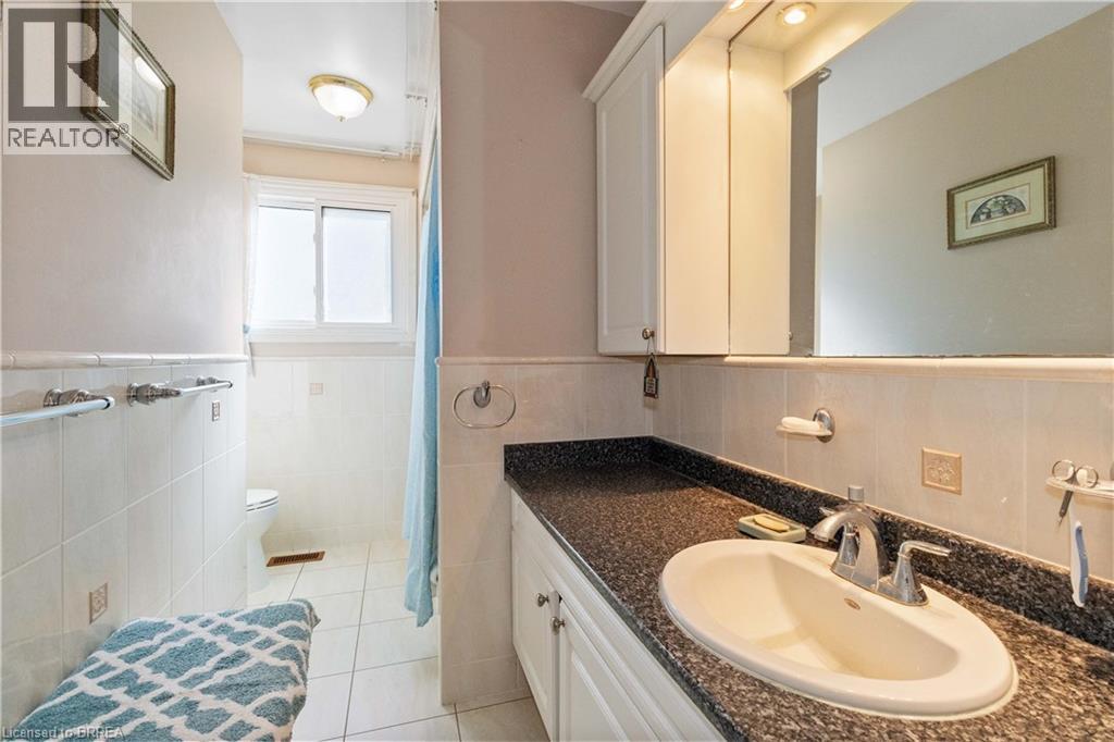 11 Sigurd Jensen Court, Brantford, Ontario  N3R 6Y8 - Photo 17 - 40780595