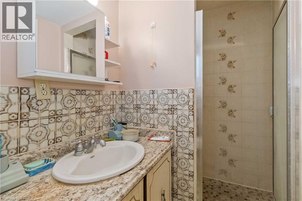 11 Sigurd Jensen Court, Brantford, Ontario  N3R 6Y8 - Photo 36 - 40780595