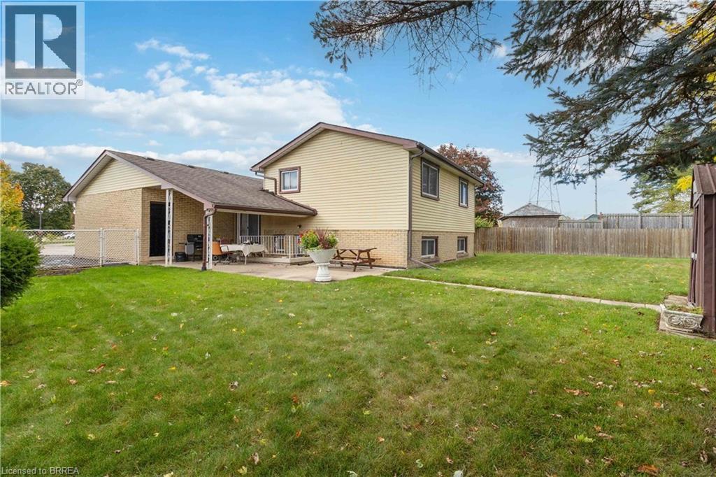 11 Sigurd Jensen Court, Brantford, Ontario  N3R 6Y8 - Photo 49 - 40780595