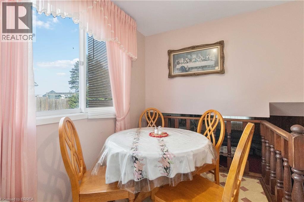 11 Sigurd Jensen Court, Brantford, Ontario  N3R 6Y8 - Photo 7 - 40780595