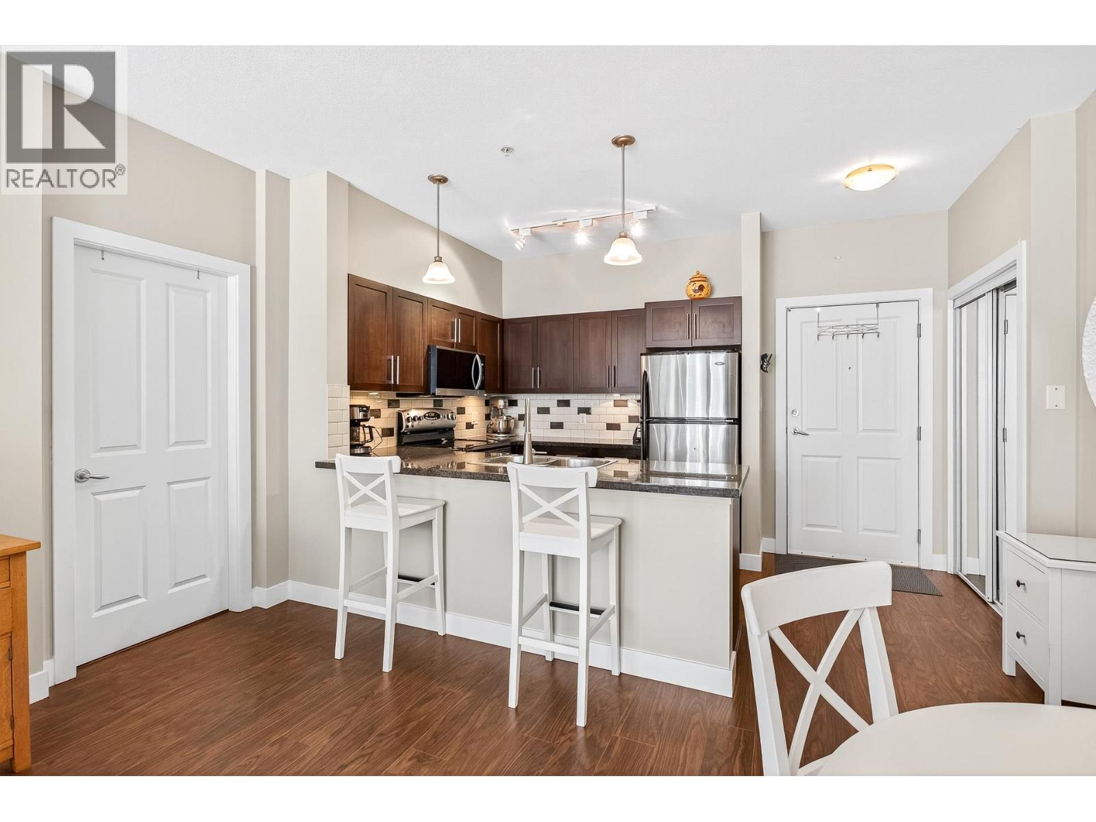 109 2353 Marpole Avenue, Port Coquitlam, British Columbia  V3C 2A1 - Photo 4 - R3060187