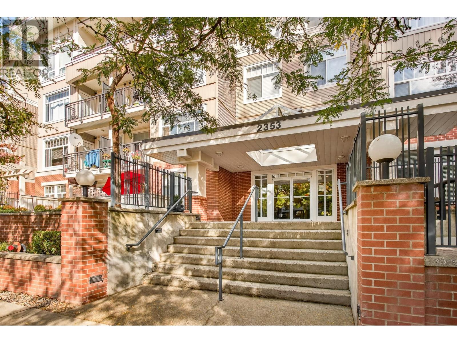 109 2353 Marpole Avenue, Port Coquitlam, British Columbia  V3C 2A1 - Photo 2 - R3060187