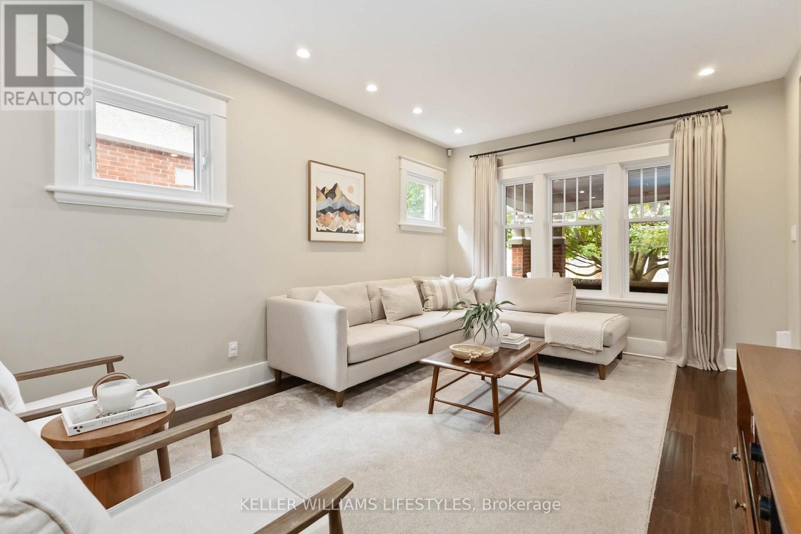 Photo 10 of 49 for 17 Erie Avenue