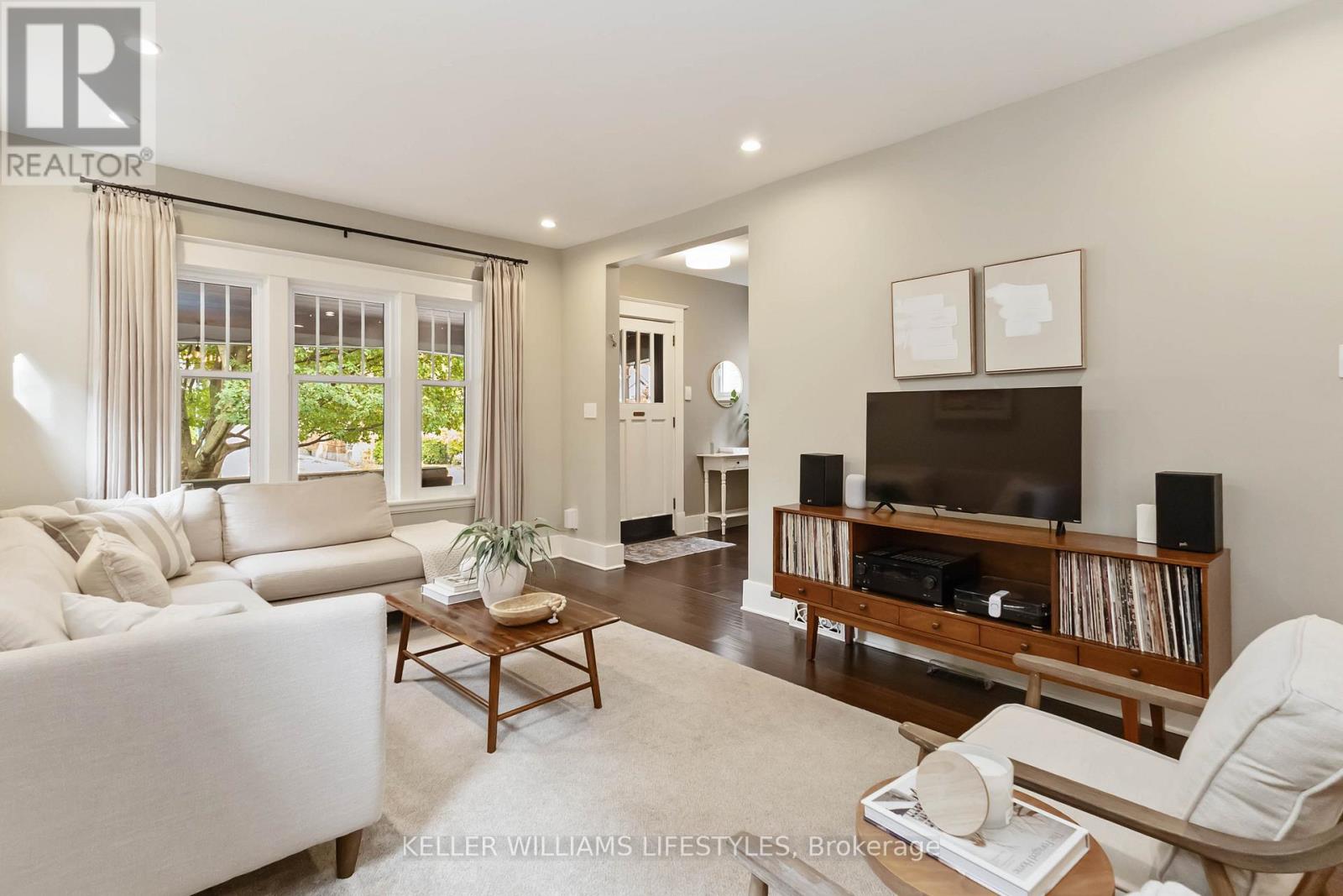 Photo 7 of 49 for 17 Erie Avenue