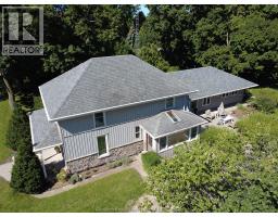 10517 Longwoods Road ROAD, Chatham Township, Ontario