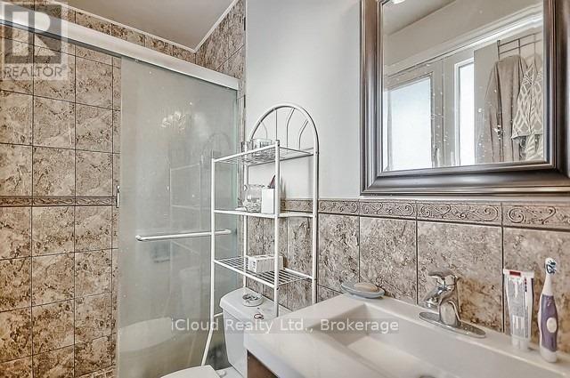 22186 Kennedy Road, East Gwillimbury, Ontario  L0G 1V0 - Photo 21 - N12472330