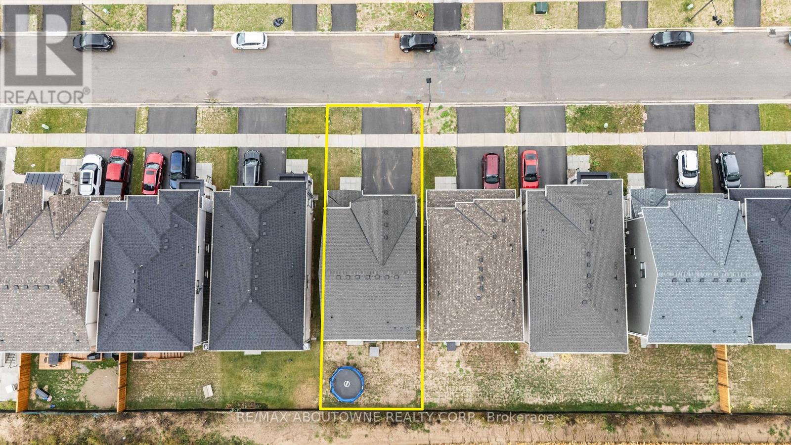 57 Monteith Drive, Brantford, Ontario  N3T 0W6 - Photo 41 - X12471557