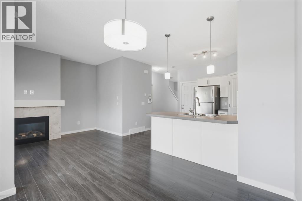 7 Copperpond Landing Se, Calgary, Alberta  T2Z 1G6 - Photo 17 - A2259666