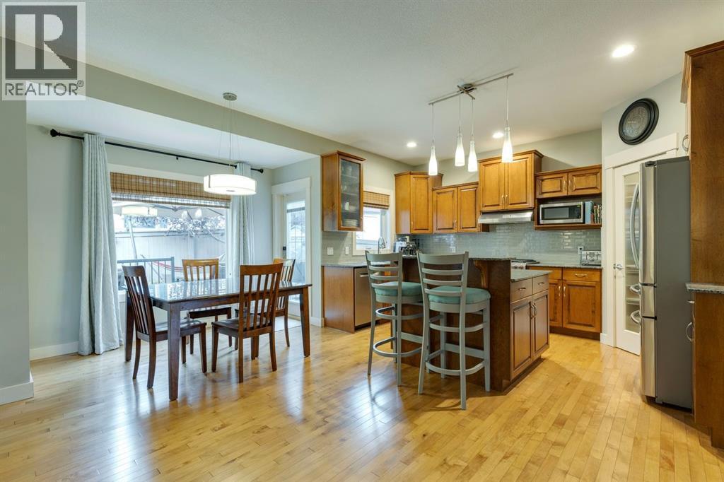 60 Elmont Court Sw, Calgary, Alberta  T3H 5Z8 - Photo 14 - A2261372