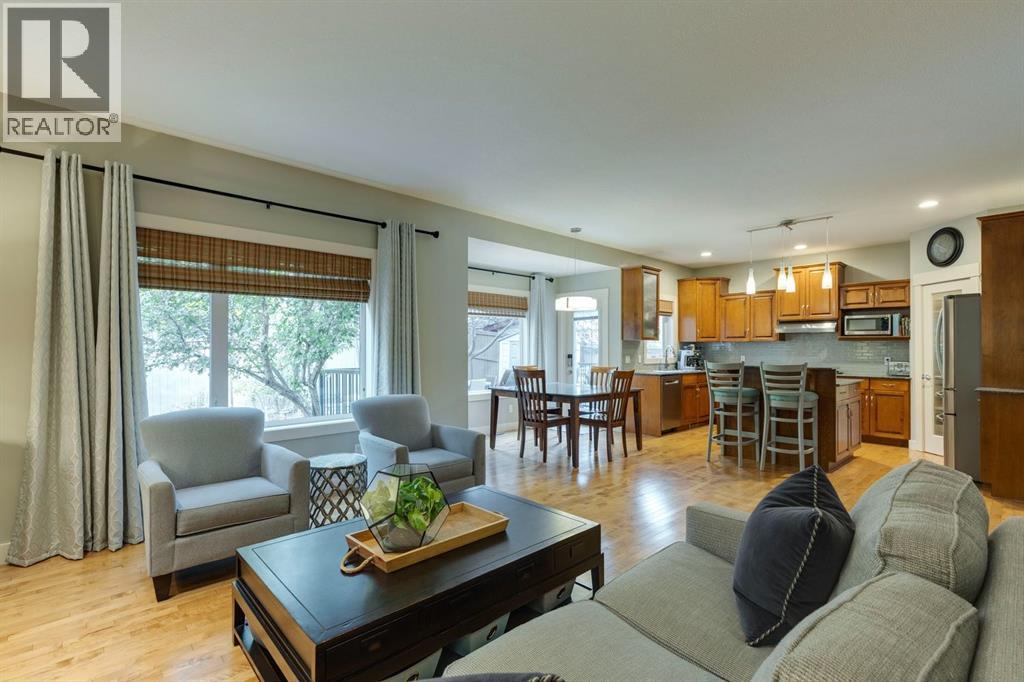 60 Elmont Court Sw, Calgary, Alberta  T3H 5Z8 - Photo 19 - A2261372