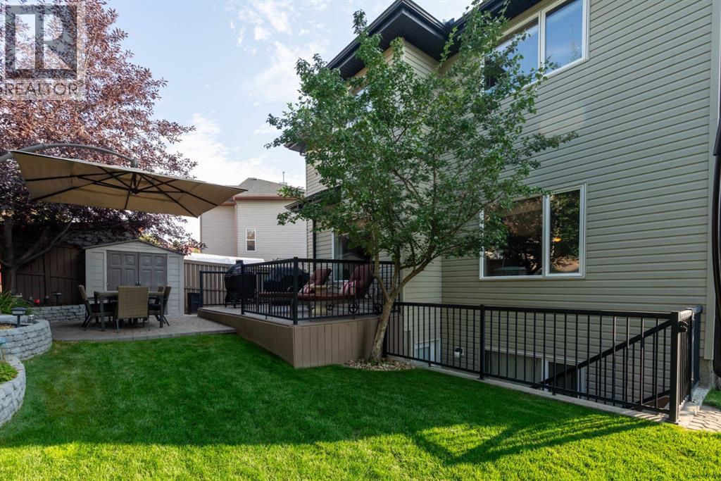 60 Elmont Court Sw, Calgary, Alberta  T3H 5Z8 - Photo 45 - A2261372