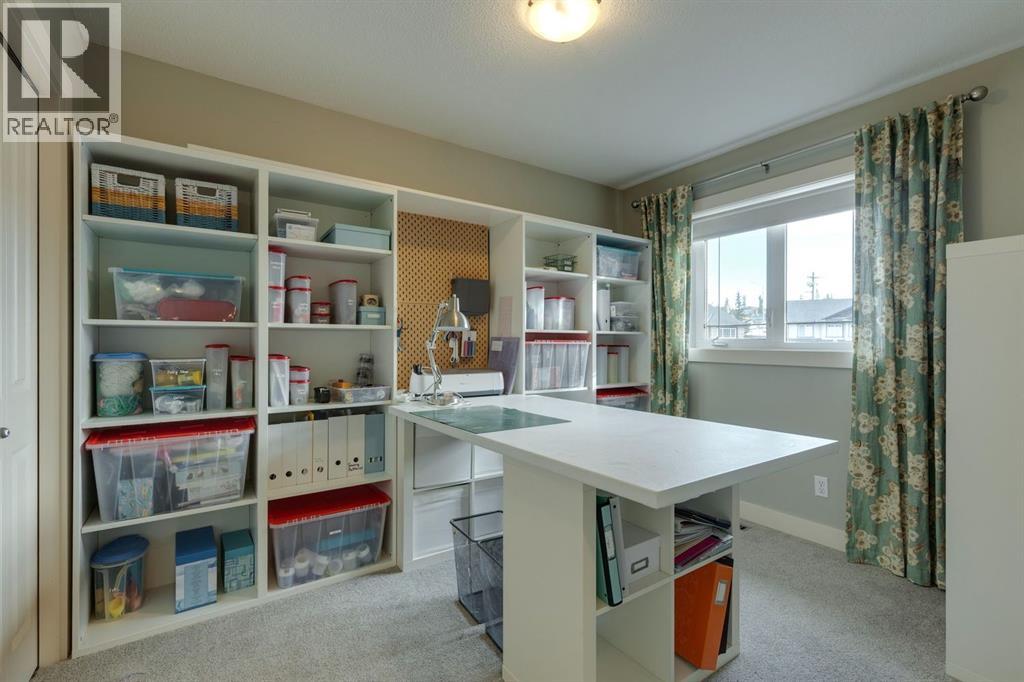 60 Elmont Court Sw, Calgary, Alberta  T3H 5Z8 - Photo 33 - A2261372