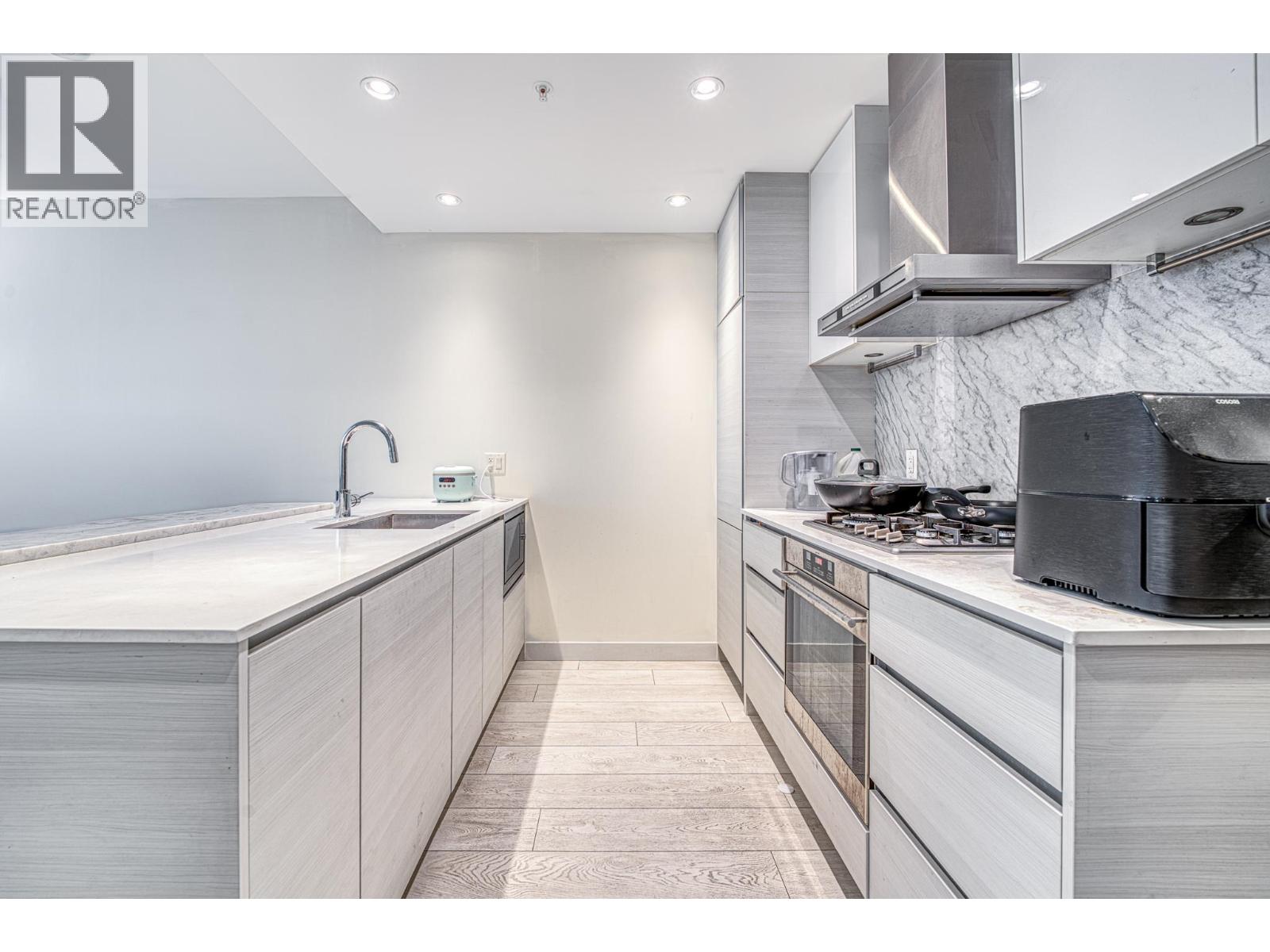 1711 6098 Station Street, Burnaby, British Columbia  V5H 0H4 - Photo 4 - R3060077