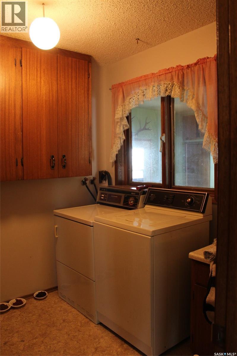 223 2nd Street W, Climax, Saskatchewan  S0N 0N0 - Photo 11 - SK021337
