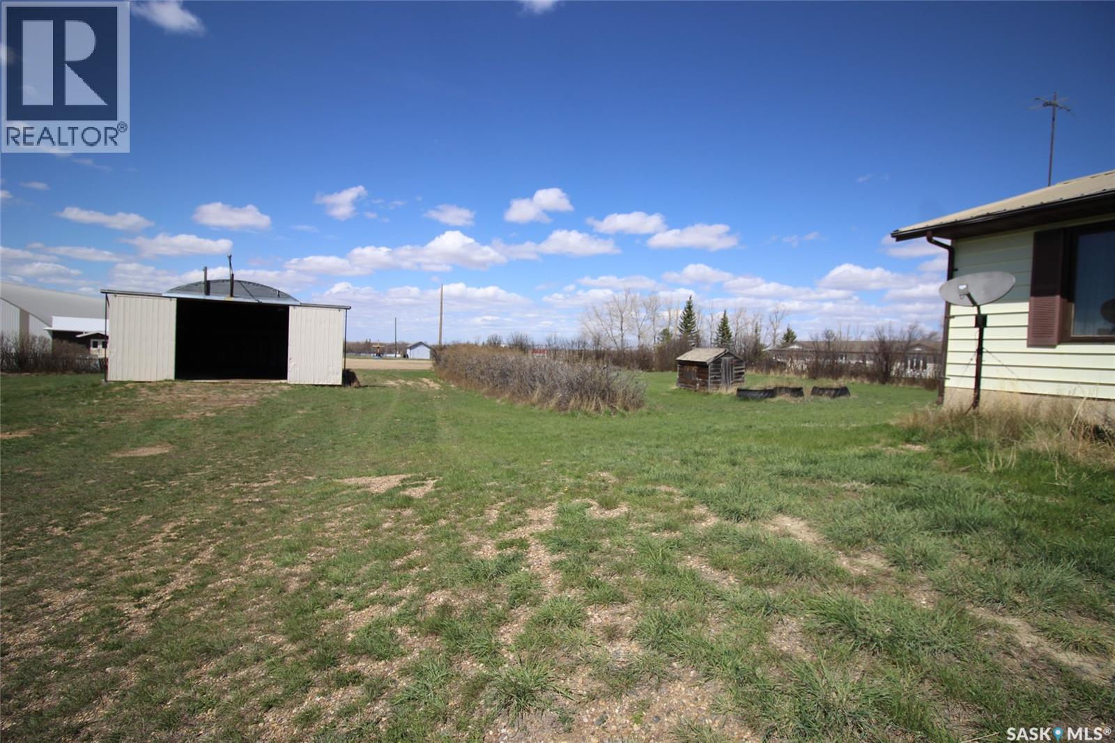 223 2nd Street W, Climax, Saskatchewan  S0N 0N0 - Photo 17 - SK021337