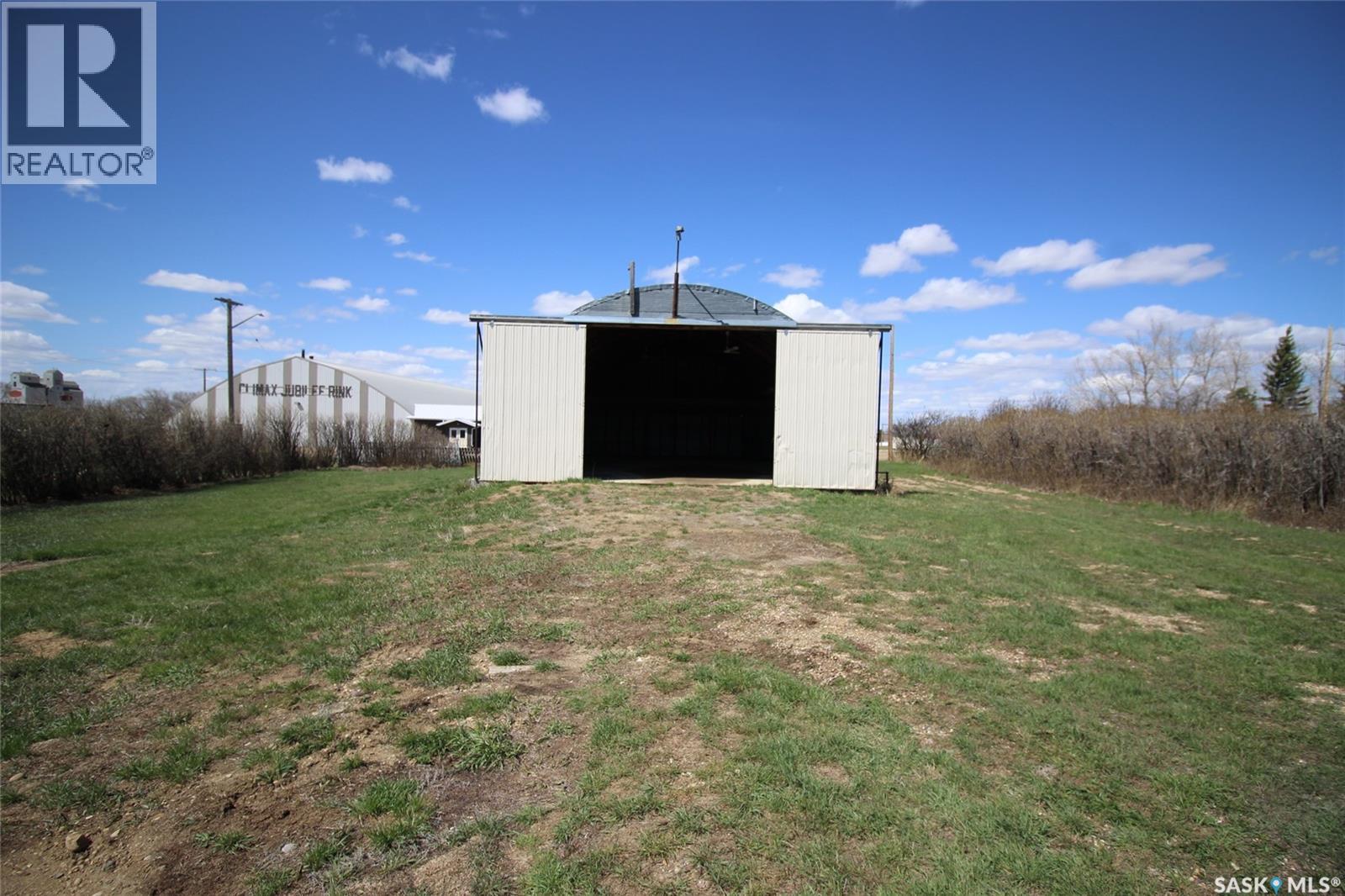 223 2nd Street W, Climax, Saskatchewan  S0N 0N0 - Photo 18 - SK021337