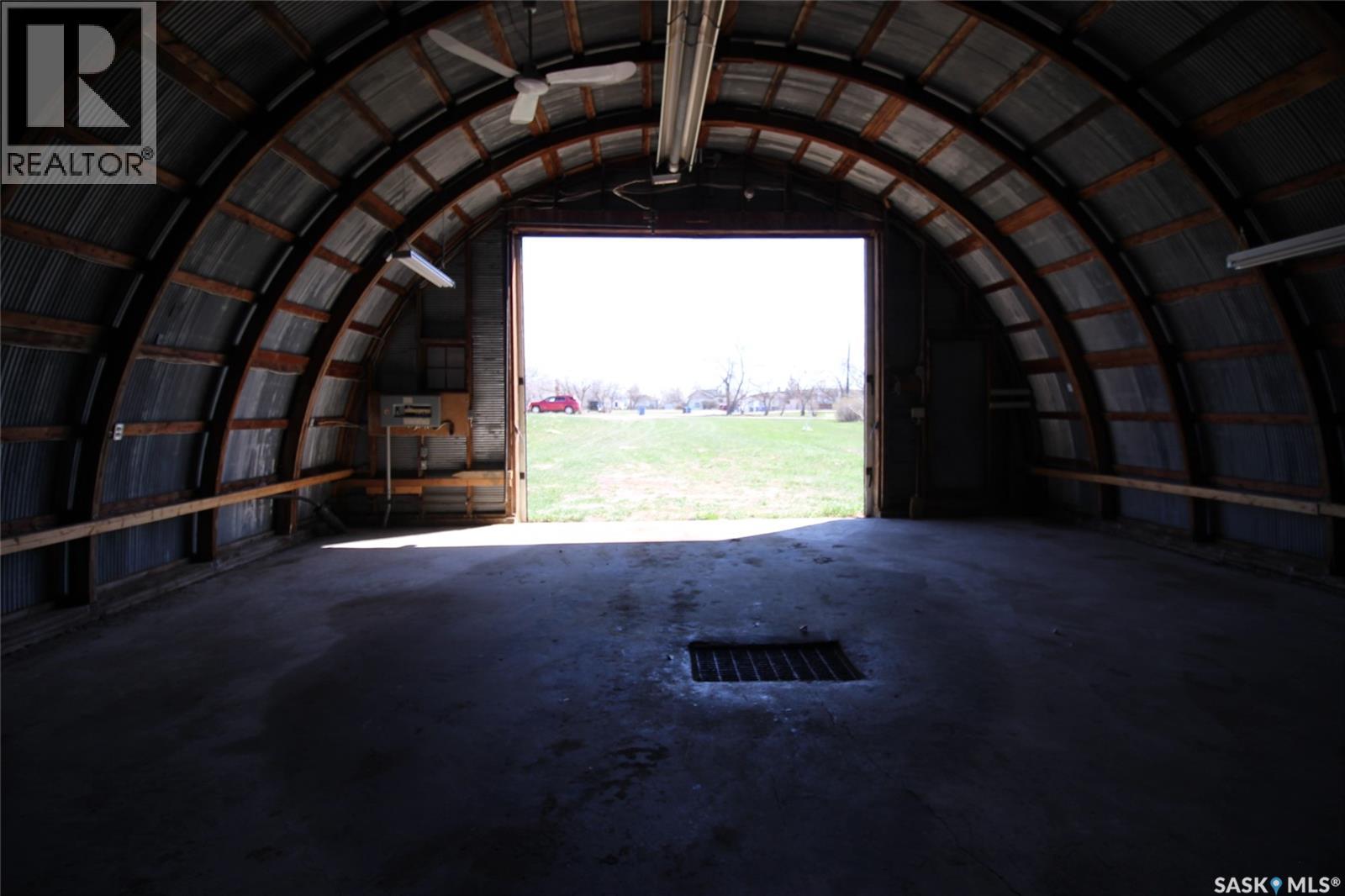 223 2nd Street W, Climax, Saskatchewan  S0N 0N0 - Photo 20 - SK021337
