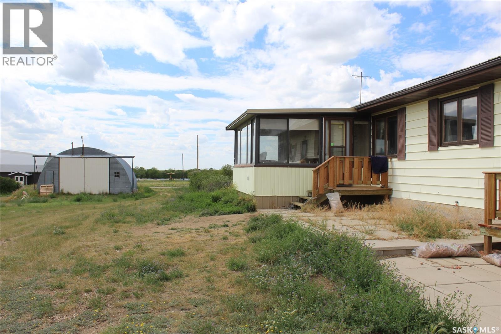 223 2nd Street W, Climax, Saskatchewan  S0N 0N0 - Photo 23 - SK021337