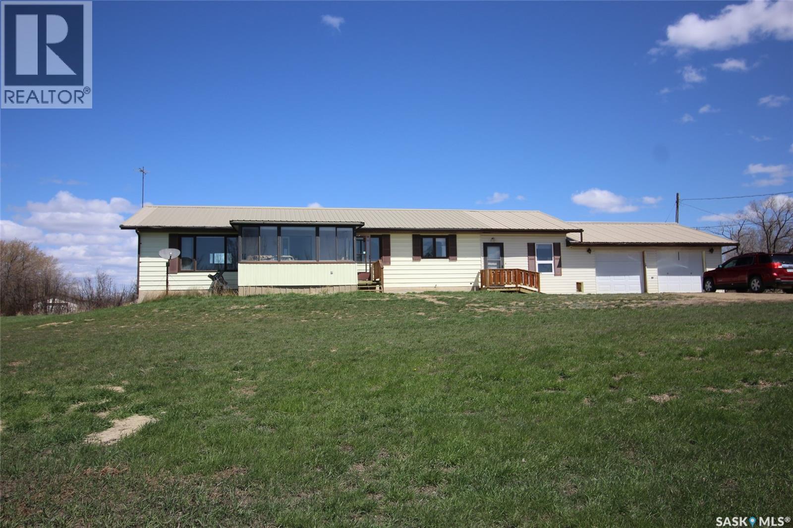 223 2nd Street W, Climax, Saskatchewan  S0N 0N0 - Photo 29 - SK021337