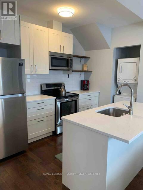 220-222 Argyle Avenue, Ottawa, Ontario  K2P 1B9 - Photo 13 - X12473706