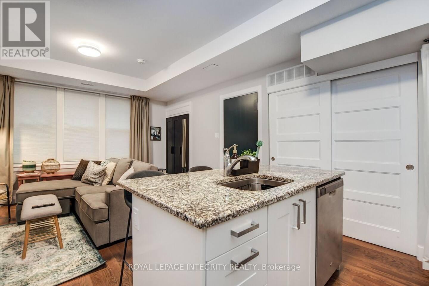 220-222 Argyle Avenue, Ottawa, Ontario  K2P 1B9 - Photo 29 - X12473706