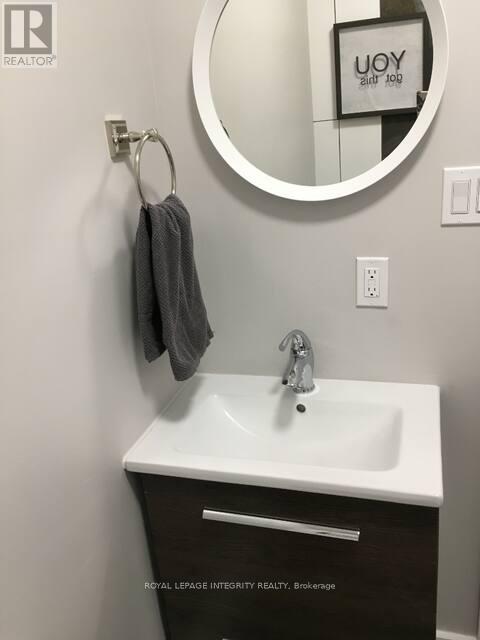 220-222 Argyle Avenue, Ottawa, Ontario  K2P 1B9 - Photo 38 - X12473706