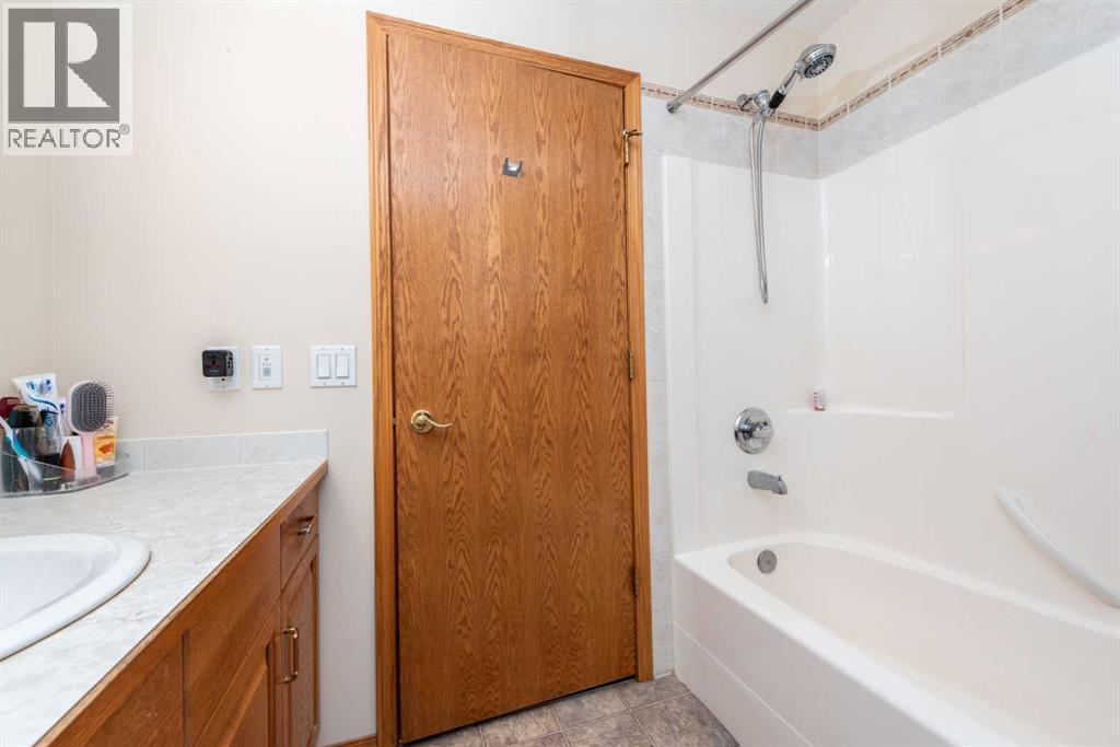 520 Tanner Drive Se, Airdrie, Alberta  T4A 2E7 - Photo 37 - A2227014