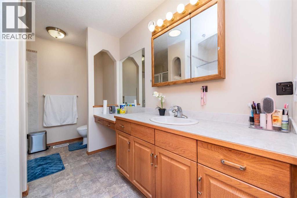 520 Tanner Drive Se, Airdrie, Alberta  T4A 2E7 - Photo 23 - A2227014