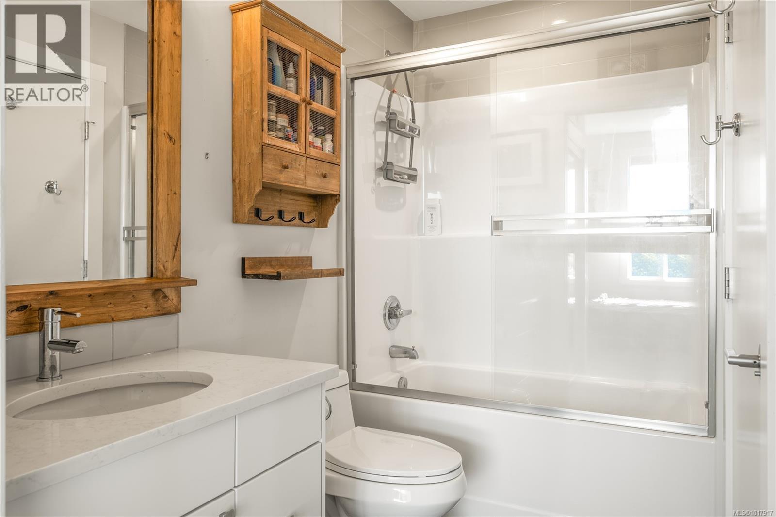 301 525 Third St, Nanaimo, British Columbia  V9R 1W7 - Photo 28 - 1017917