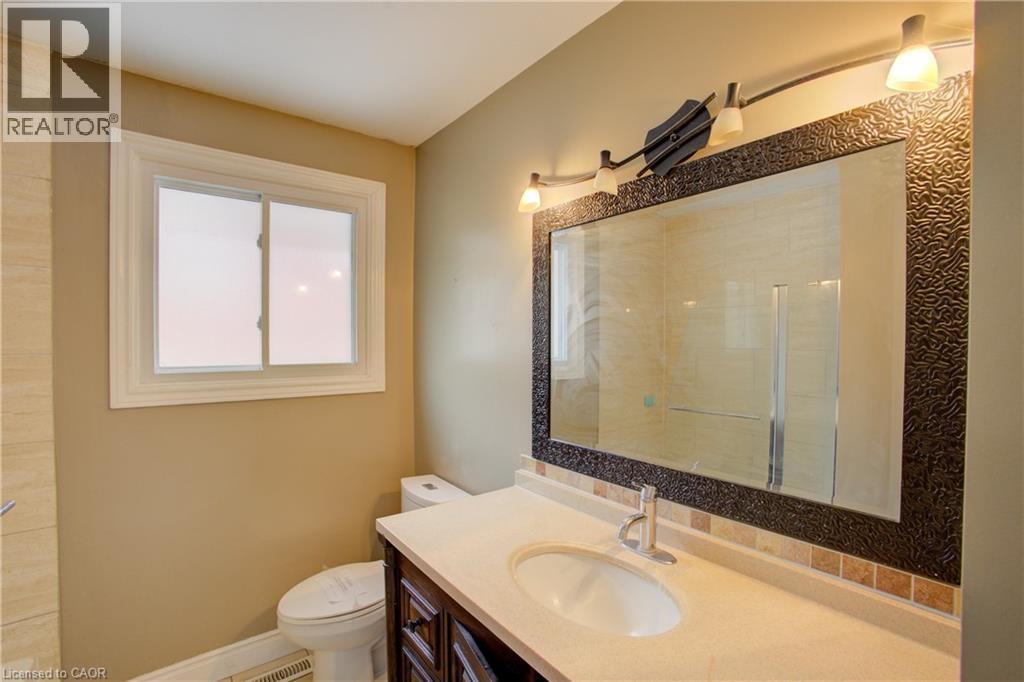 46 Elmwood Avenue, Cambridge, Ontario  N1R 4Y2 - Photo 17 - 40778246