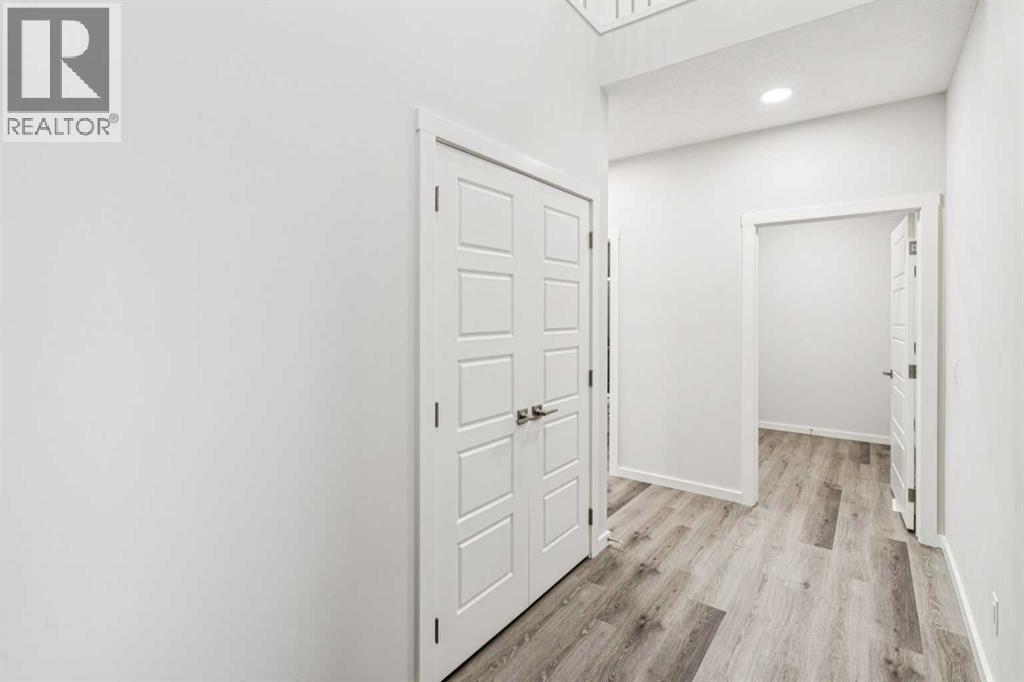 10 Heartwood Villas Se, Calgary, Alberta  T3S 0R9 - Photo 6 - A2254658