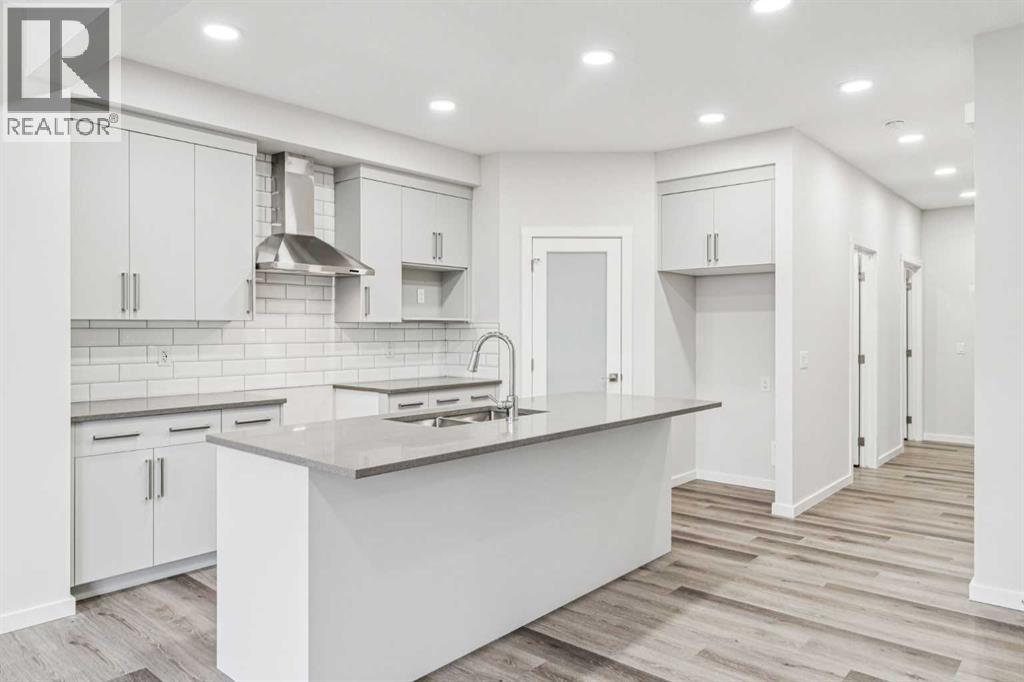 10 Heartwood Villas Se, Calgary, Alberta  T3S 0R9 - Photo 8 - A2254658