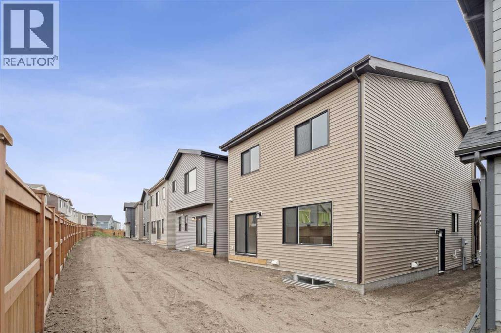 10 Heartwood Villas Se, Calgary, Alberta  T3S 0R9 - Photo 36 - A2254658