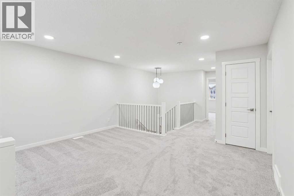 10 Heartwood Villas Se, Calgary, Alberta  T3S 0R9 - Photo 20 - A2254658