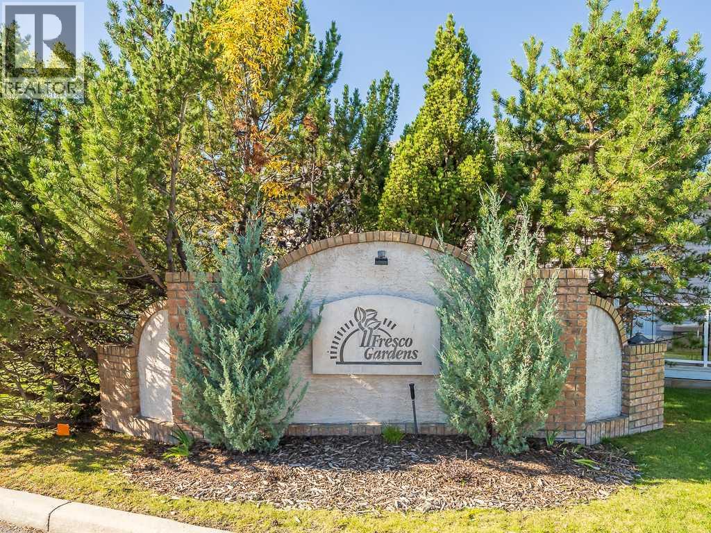 100 Catalina Circle Ne, Calgary, Alberta T1Y 7B7 - Photo 9 - A2259179