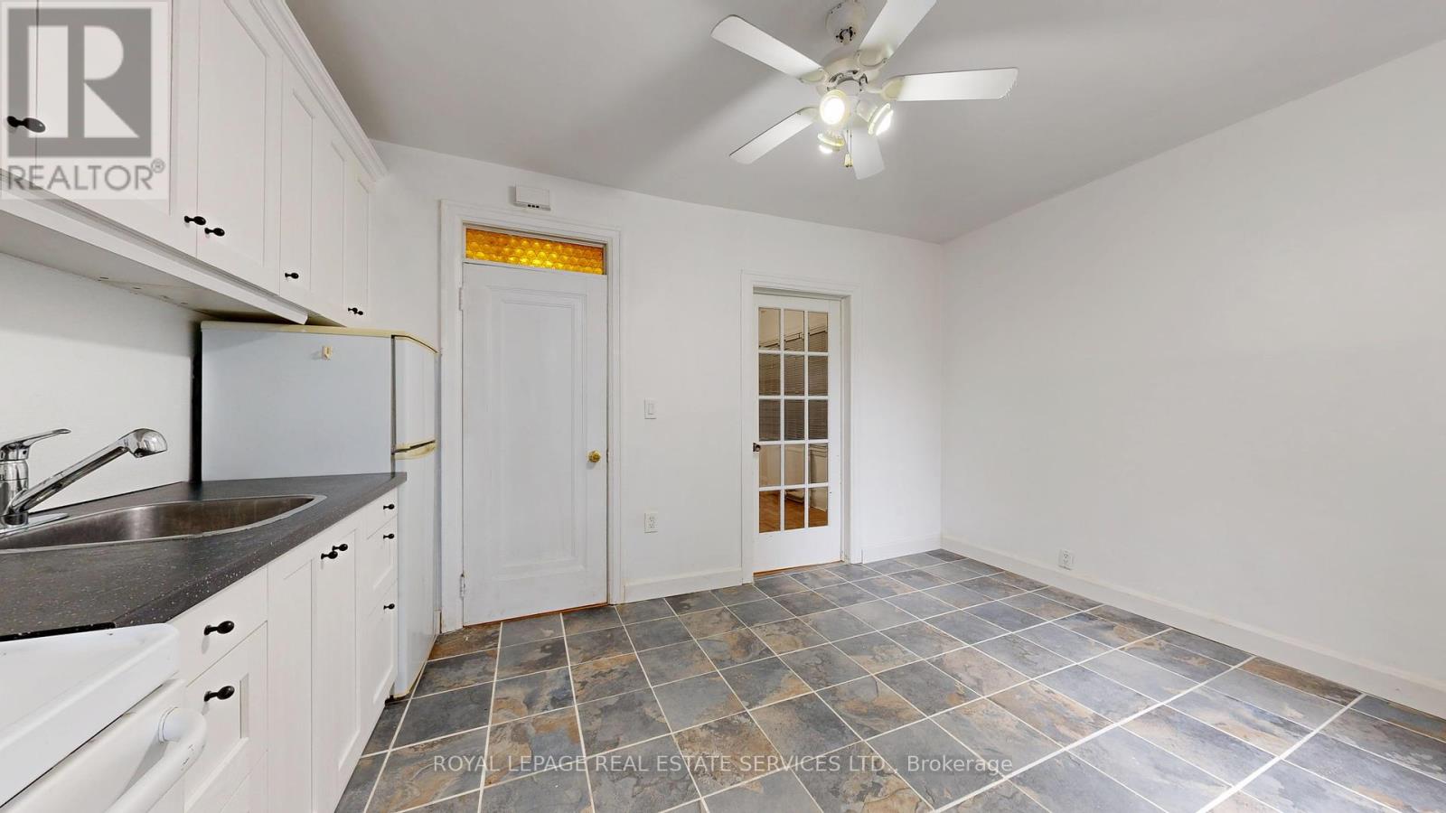 196 Markham Street, Toronto, Ontario  M6J 2G6 - Photo 15 - C12461170