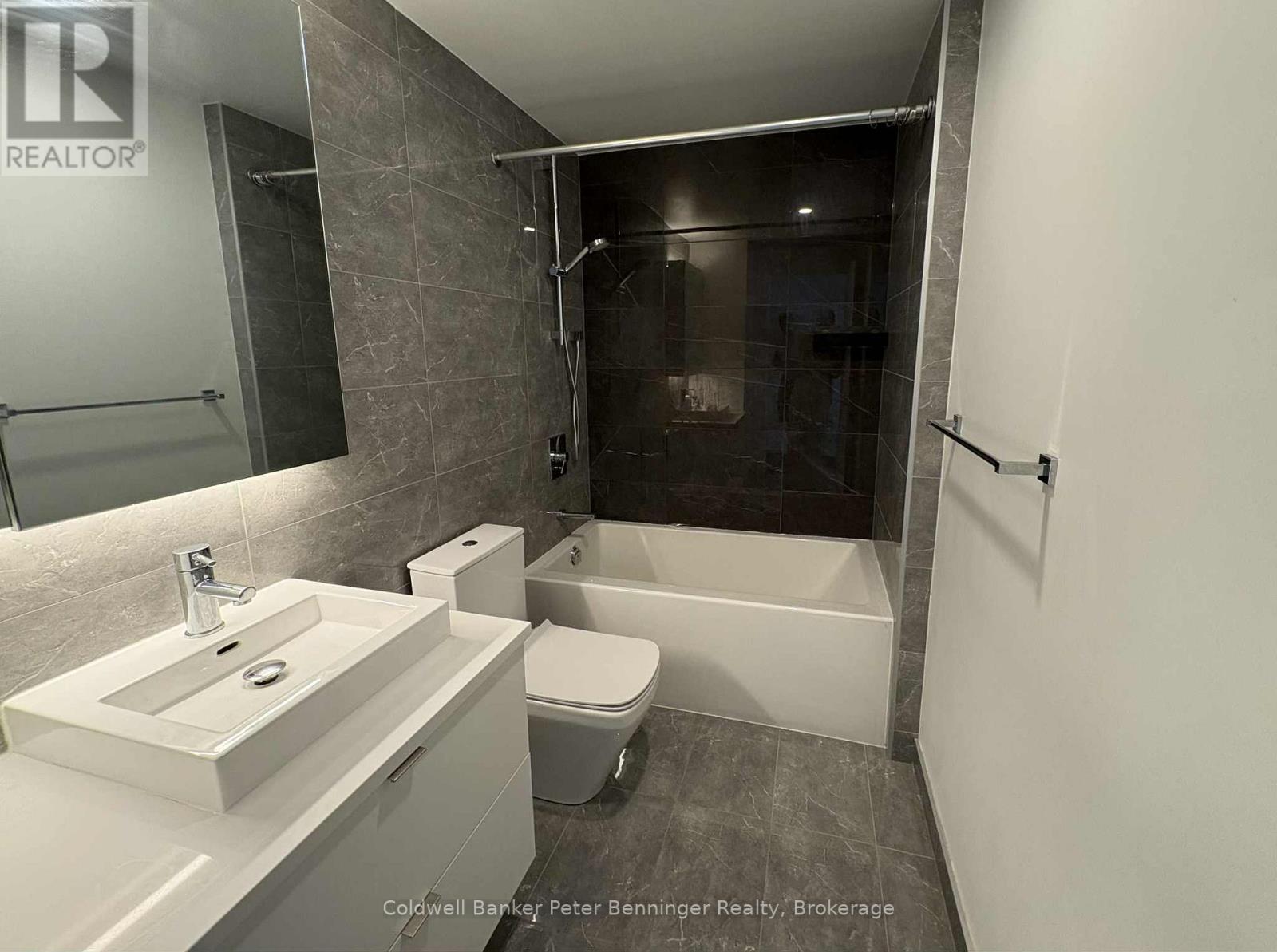 514 - 21 Lawren Harris Square, Toronto, Ontario  M5A 0T4 - Photo 2 - C12473976