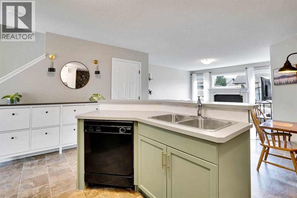 388 Cranberry Circle Se, Calgary, Alberta  T3M 0L8 - Photo 20 - A2252900