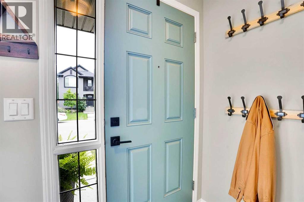 388 Cranberry Circle Se, Calgary, Alberta  T3M 0L8 - Photo 5 - A2252900