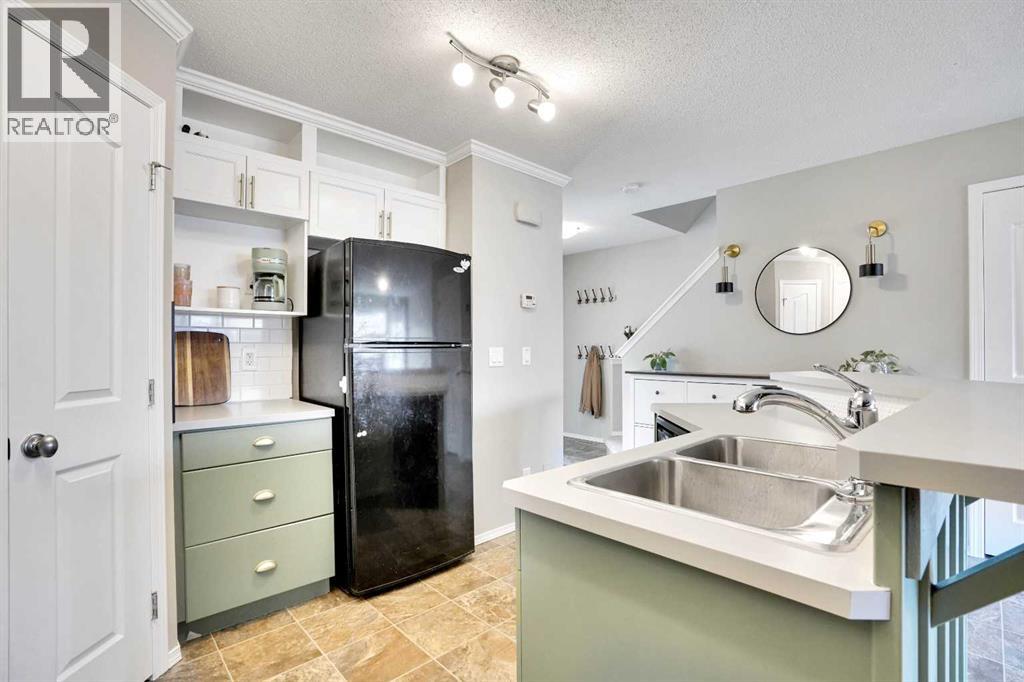 388 Cranberry Circle Se, Calgary, Alberta  T3M 0L8 - Photo 9 - A2252900