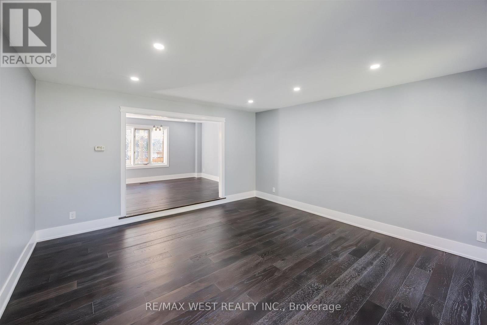 12 Tredvalley Grove, Toronto, Ontario  M1C 3J4 - Photo 6 - E12462264