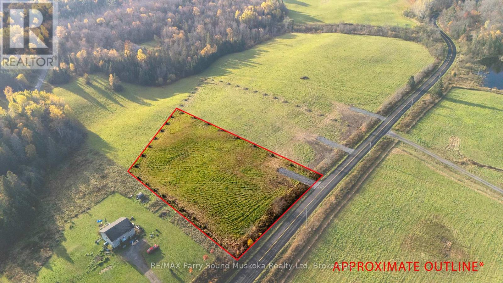 271 Balsam Cross, Mckellar, Ontario  P0G 1C0 - Photo 2 - X12474039
