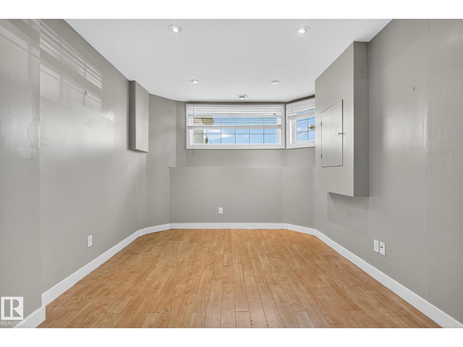 Unknown Address, ,     - Photo 32 - E4462937