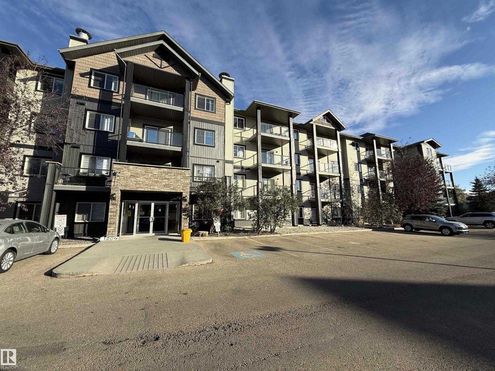 #415 1204 156 St Nw, Edmonton, Alberta  T6R 0R6 - Photo 1 - E4462939
