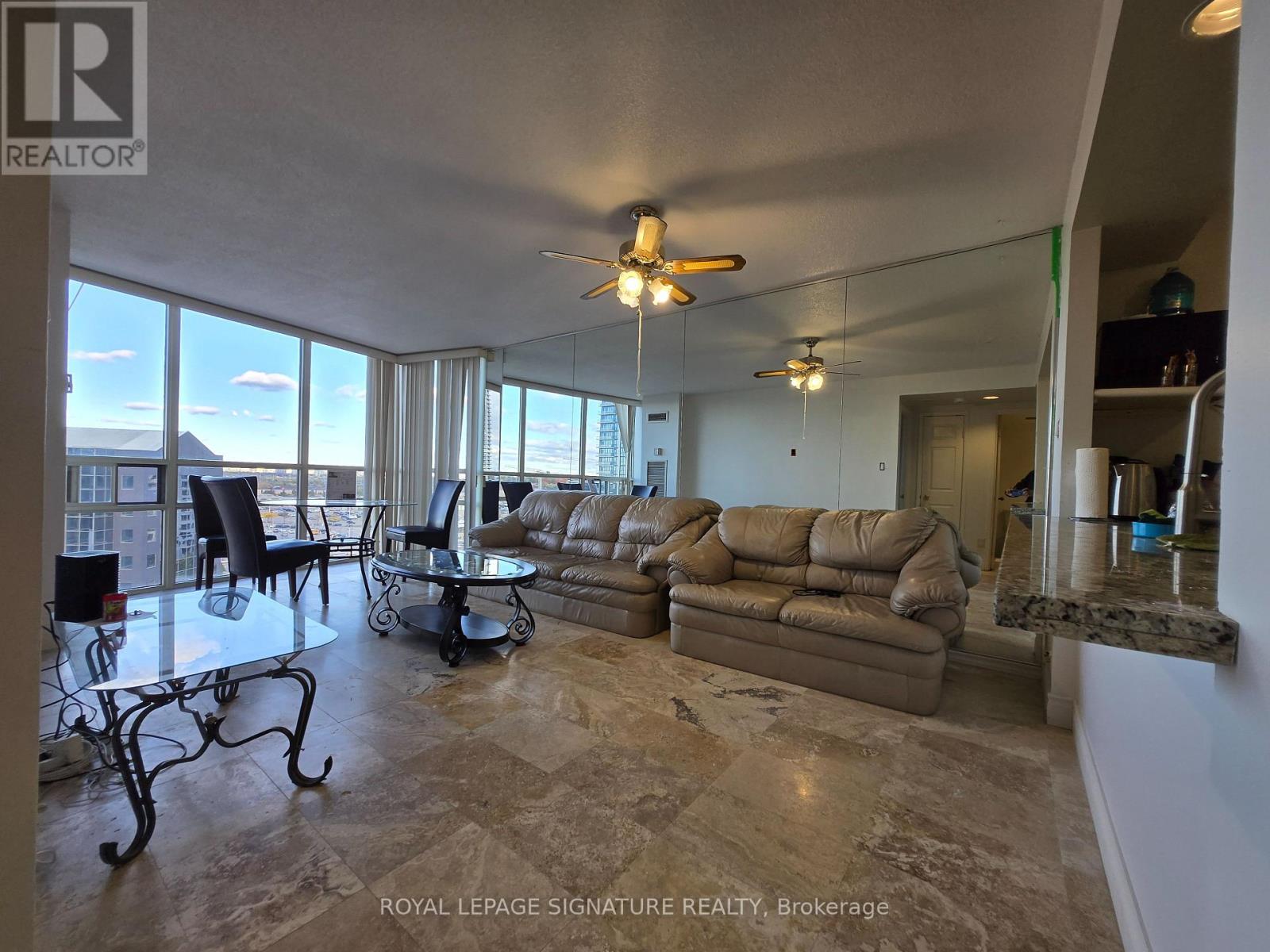 1202 - 50 Eglinton Avenue, Mississauga, Ontario  L5R 3P5 - Photo 14 - W12448262