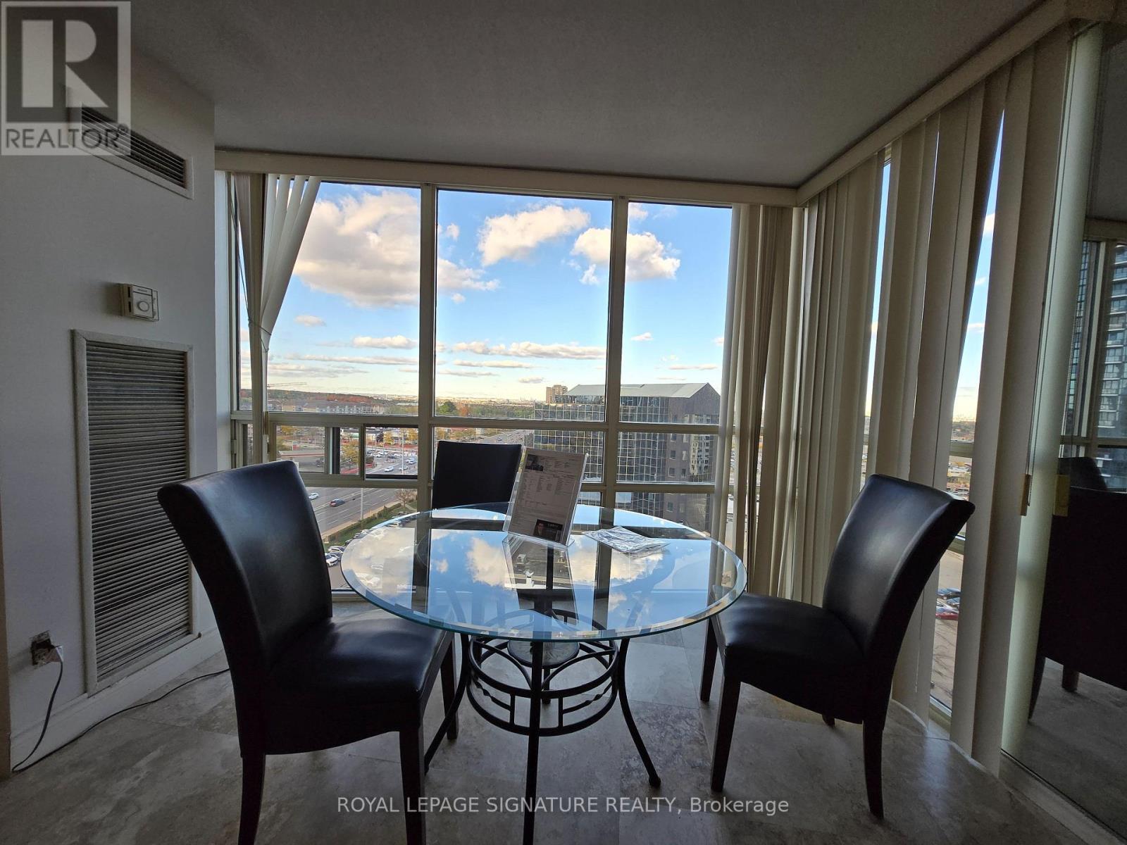 1202 - 50 Eglinton Avenue, Mississauga, Ontario  L5R 3P5 - Photo 7 - W12448262