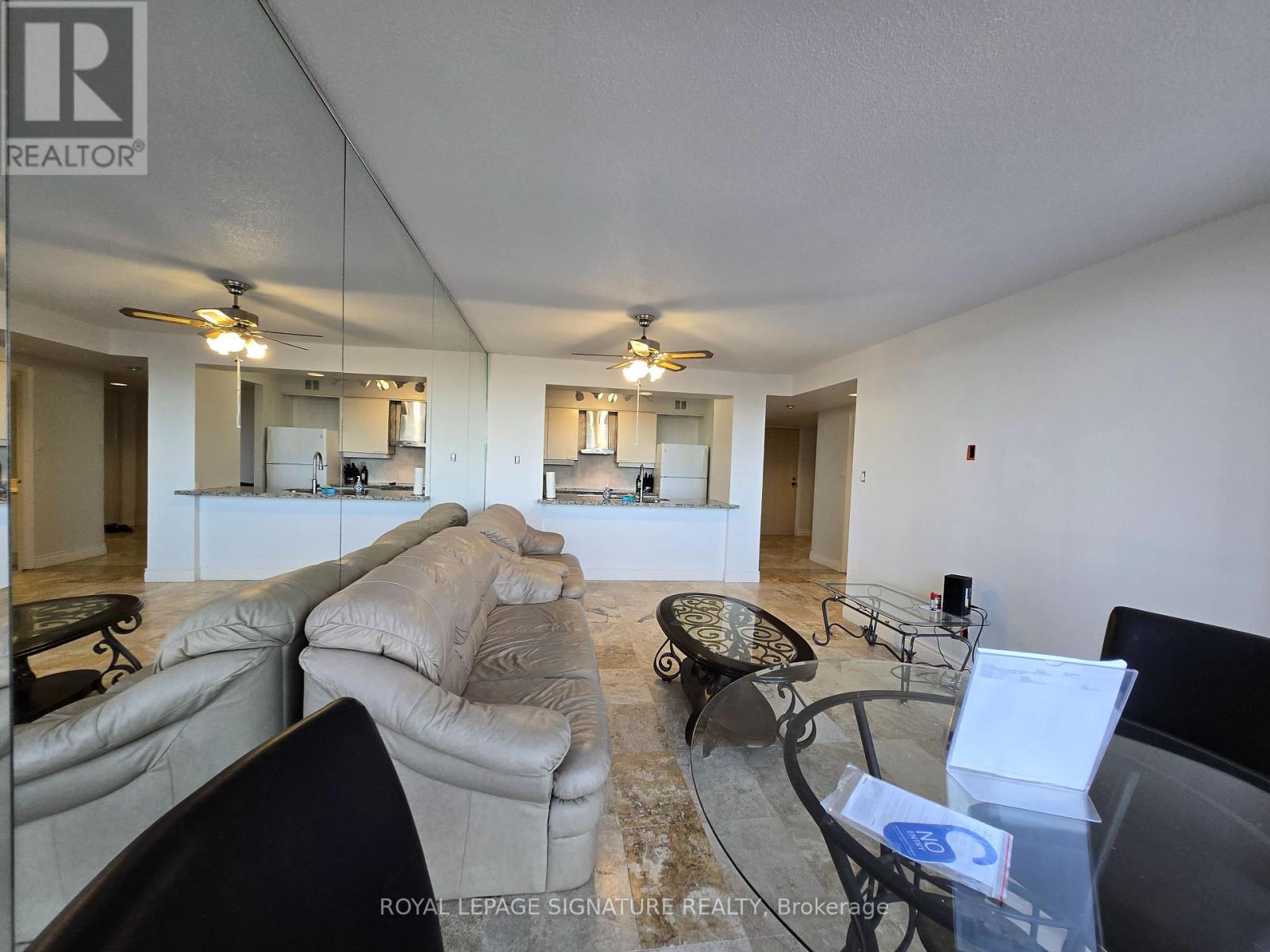 1202 - 50 Eglinton Avenue, Mississauga, Ontario  L5R 3P5 - Photo 8 - W12448262